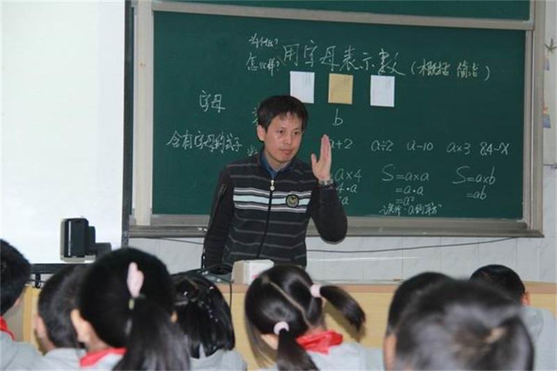 http://s.yun12.cn/lzdrxx/images/jqsj3cjmshn20200506145432.jpg