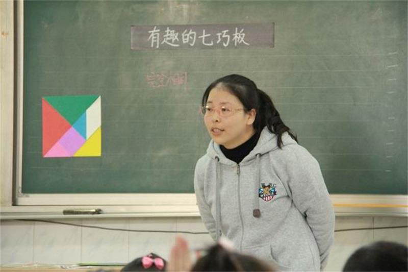 http://s.yun12.cn/lzdrxx/images/vilovubc3ld20200506145432.jpg