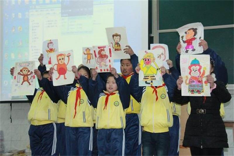http://s.yun12.cn/lzdrxx/images/dh3knomhjdp20200506145359.jpg