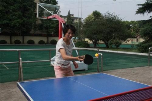 http://s.yun12.cn/lzdrxx/images/eet0btpebhy20200506145054.jpg